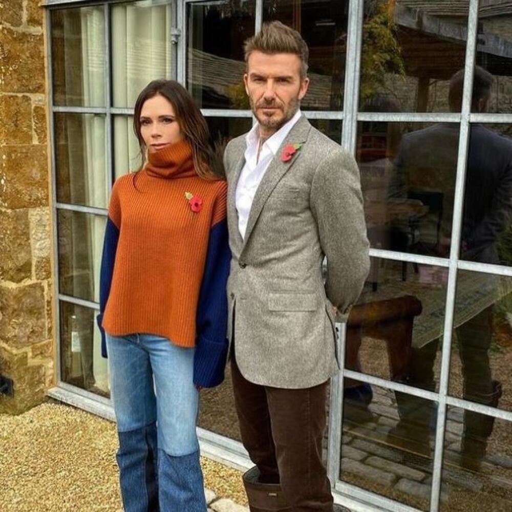 Victoria Beckham je na najnovších fotografiách poriadne pochudnutá.