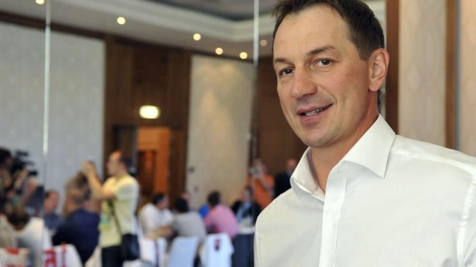 Peter Bondra hovoril so Šatanom o pozícii generálneho manažéra.