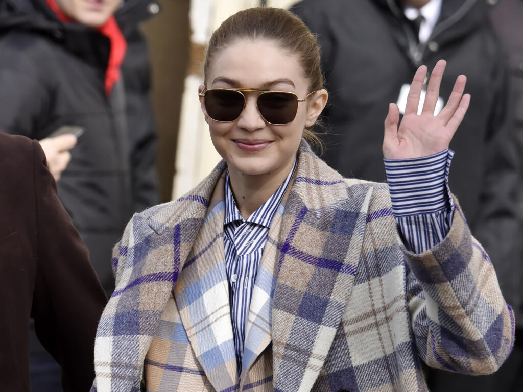 Supermodelka Gigi Hadid (25) je tehotná.