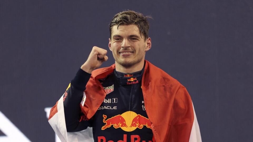 Max Verstappen vybojoval titul majstra sveta v poslednom kole záverečnej VC Saudskej Arábie.