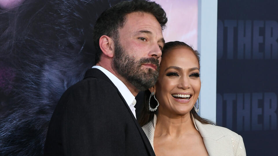 Naoko šťastní? Manželia Ben Affleck a Jennifer Lopez na premiére jej filmu The Mother