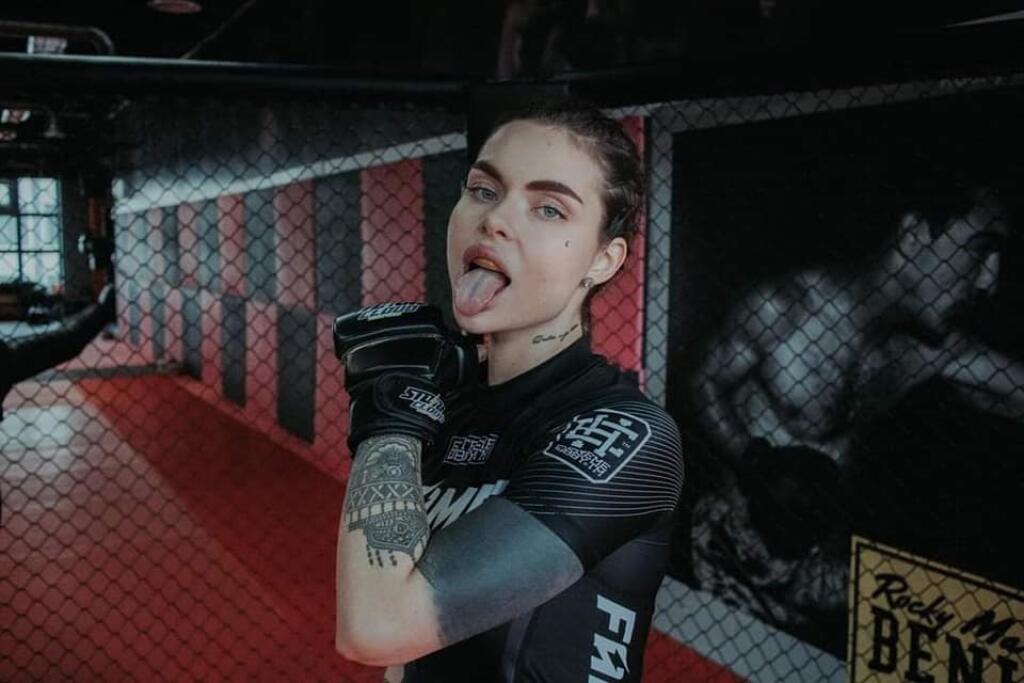 Боец UFC Камилла Смогулецка