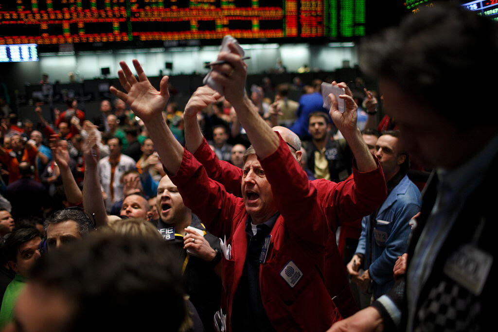 USA - Business - S&P 500 Pit at the Chicago Mercantile Exchange Group
