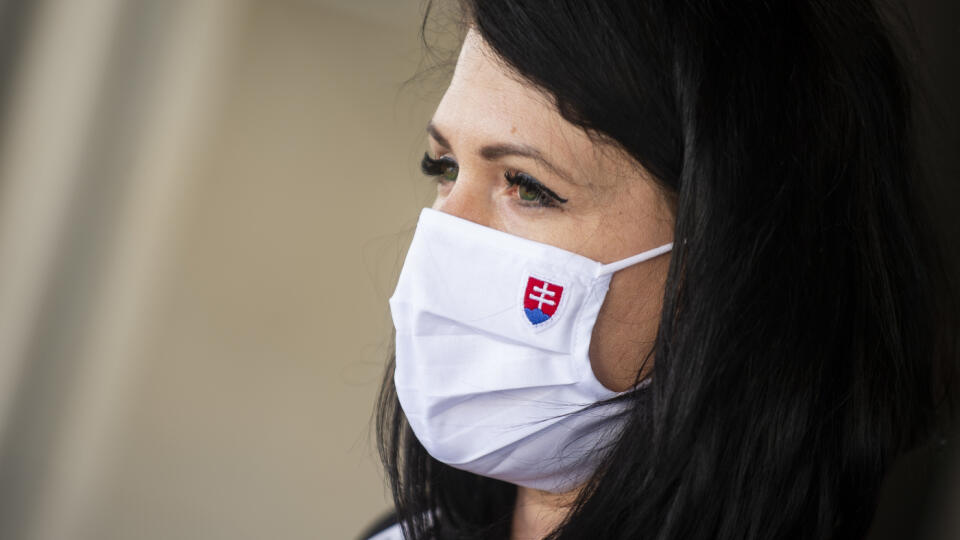 Na snímke poslankyňa NR SR Jana Cigániková (SaS) počas tlačovej konferencie na tému: Ďalší pochybný tender 14. mája 2020 v Bratislave. FOTO TASR - Jakub Kotian