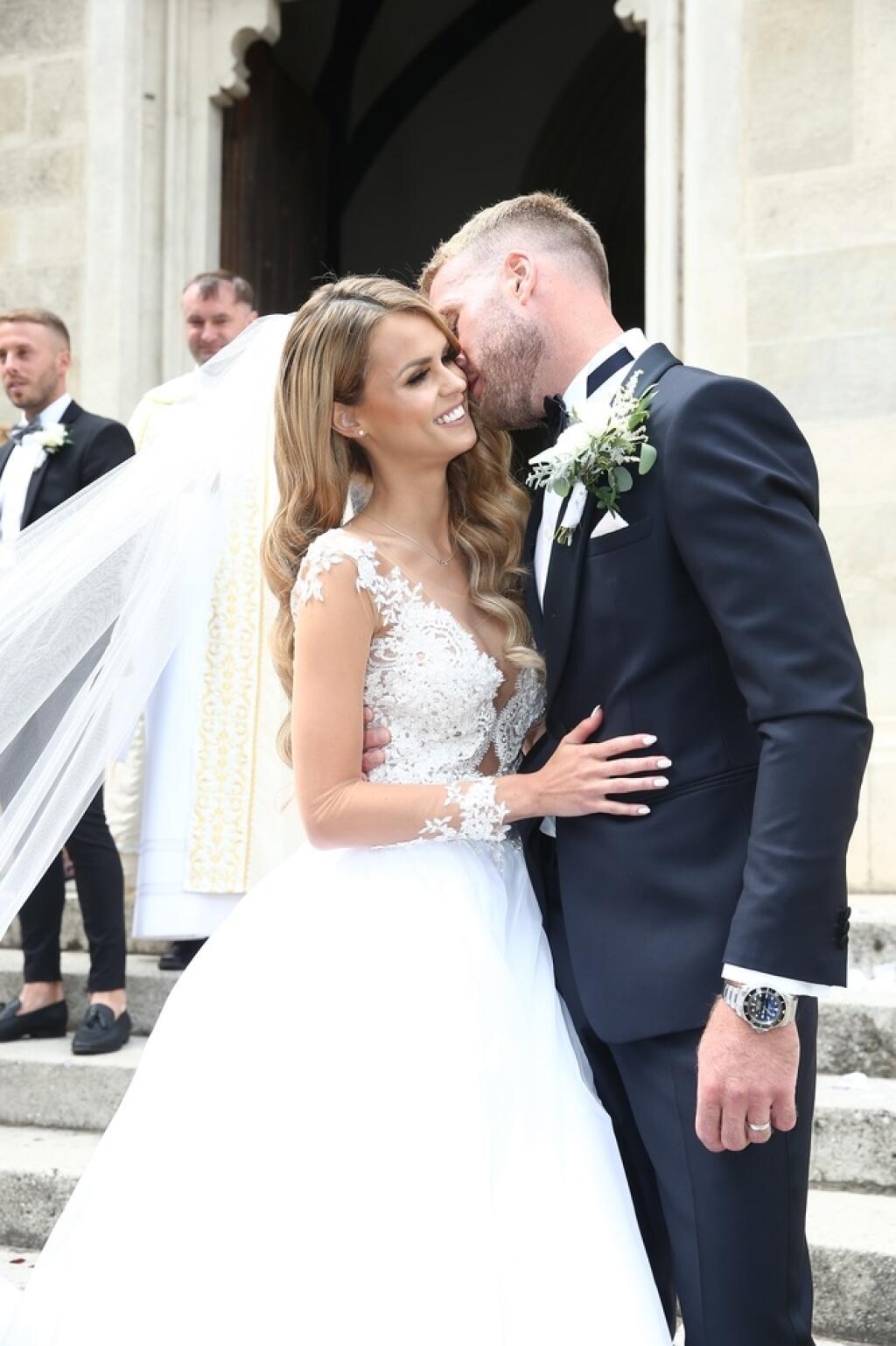 Adam Nemec so Zuzanou sa brali v roku 2018 a na ich svadbe nechýbali ani slovenskí futbalisti.