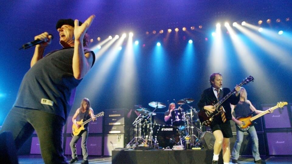 Už nikdy ako predtým: Gitarista AC/DC Malcolm Young skončil kariéru.