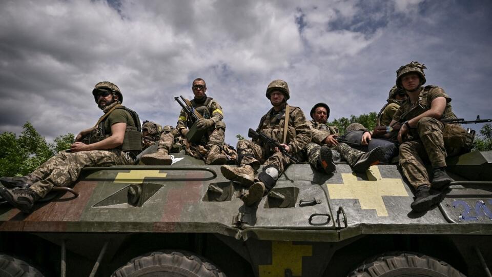 Ukrajinskí vojaci na Donbase.