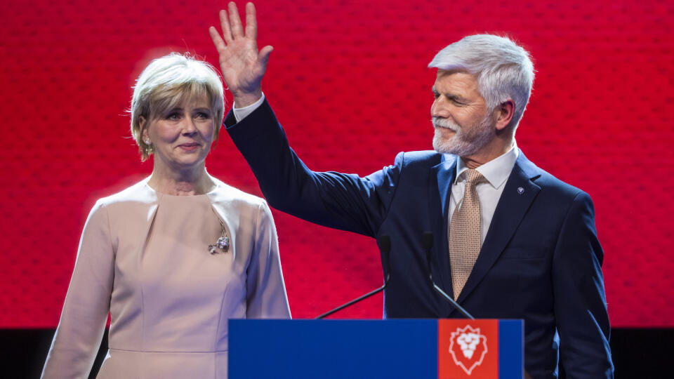 Zvolený český prezident Petr Pavel s manželkou Evou
