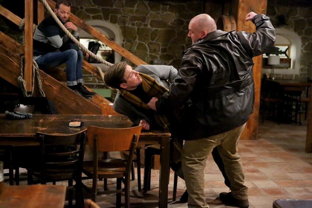V lete ho prepadli na ulici a zbili do bezvedomia. Bitke čelil aktuálne aj pred kamerami.