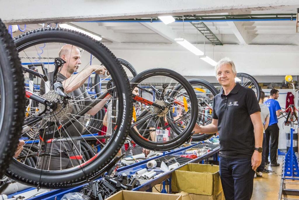 Peter Divinec, Kellys Bicycles
