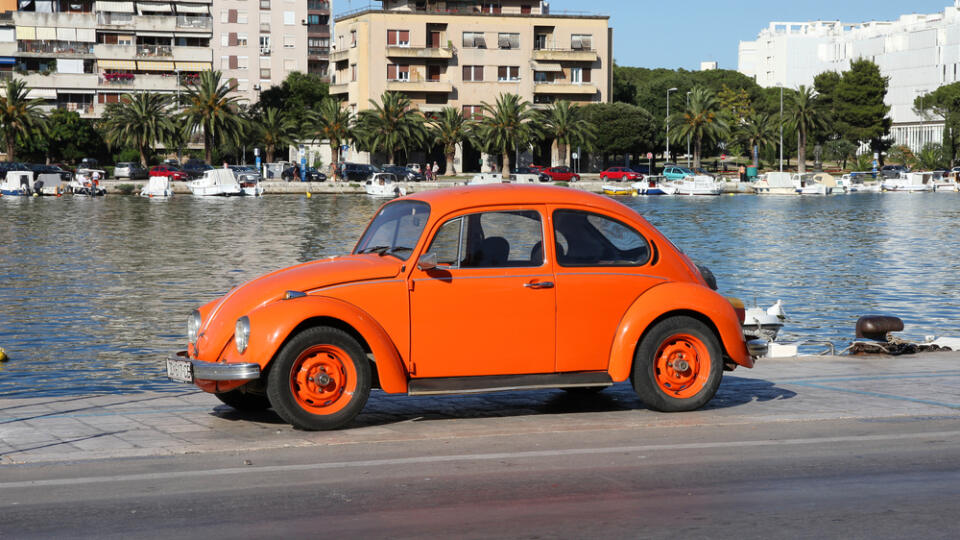 Zadar,,Croatia,-,June,22:,Vw,Beetle,Car,On,June