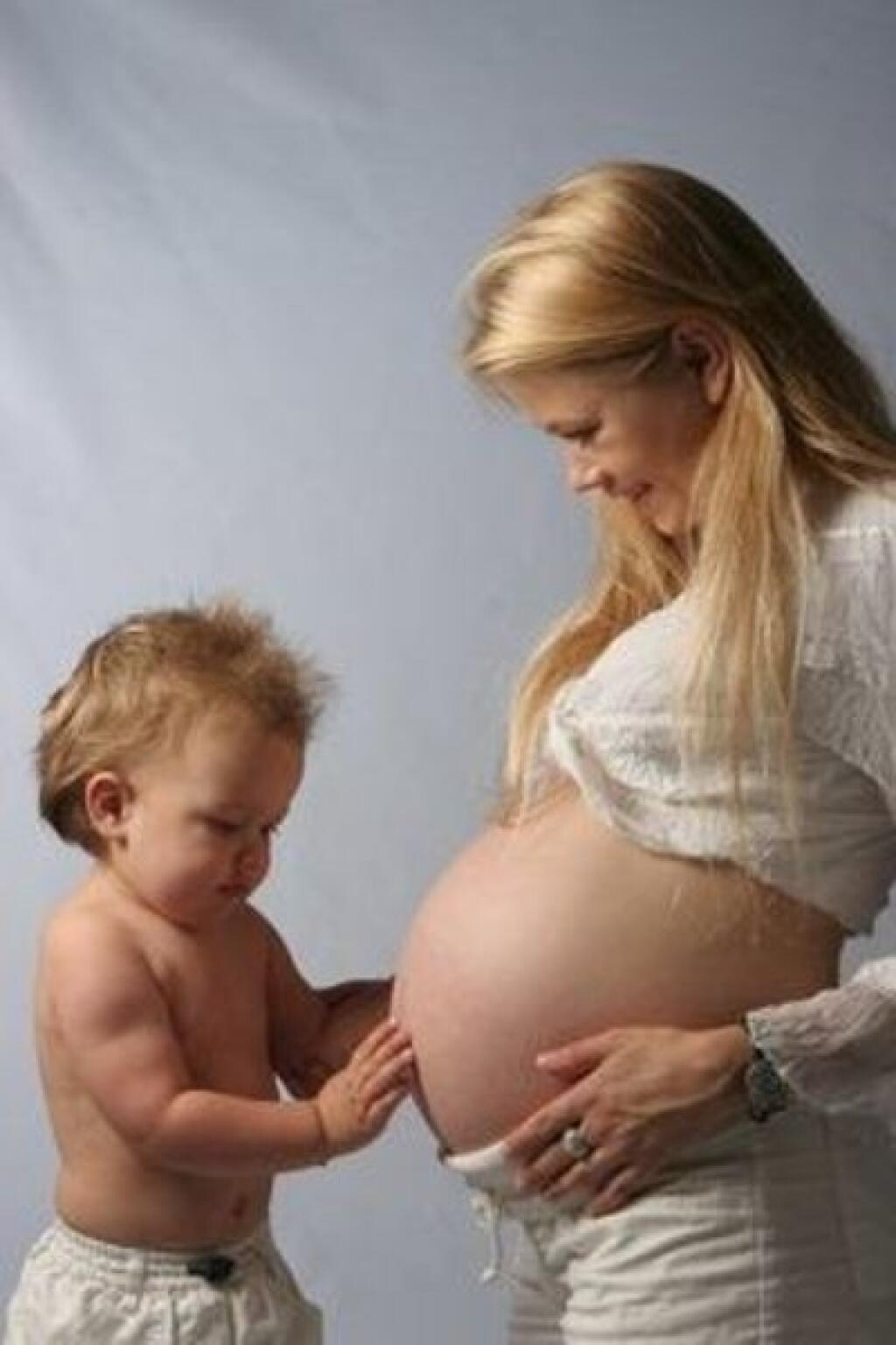 Роды на 39 недели повторнородящих. Беременность повторная. Повторнородящие женщины.