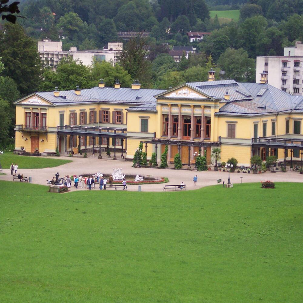 Cisárska vila, ktorú mladomanželia dostali k zásnubám.