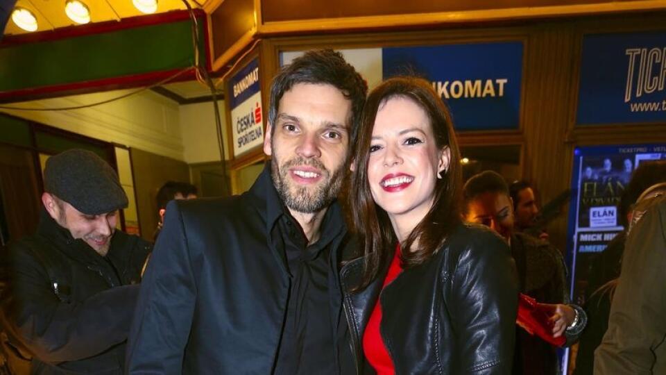 Andrea Kerestešová prišla s priateľom, muzikantom