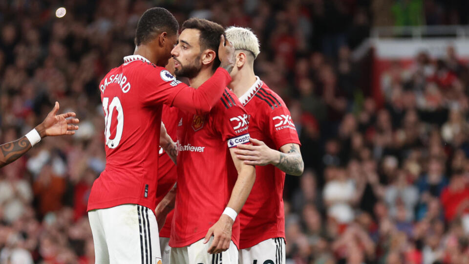 Manchester United zdolal Chelsea 4:1 a zabezpečil si tak miestenku v Lige majstrov v nadchádzajúcej sezóne.