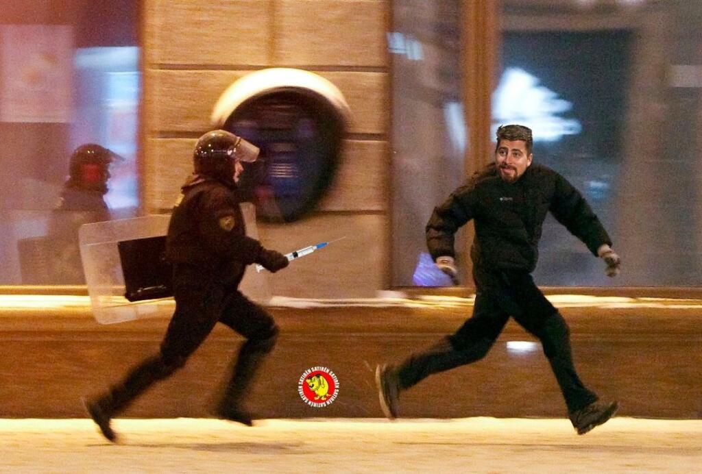 Internet si po prevalení škandálu podal Petra Sagana vtipmi.