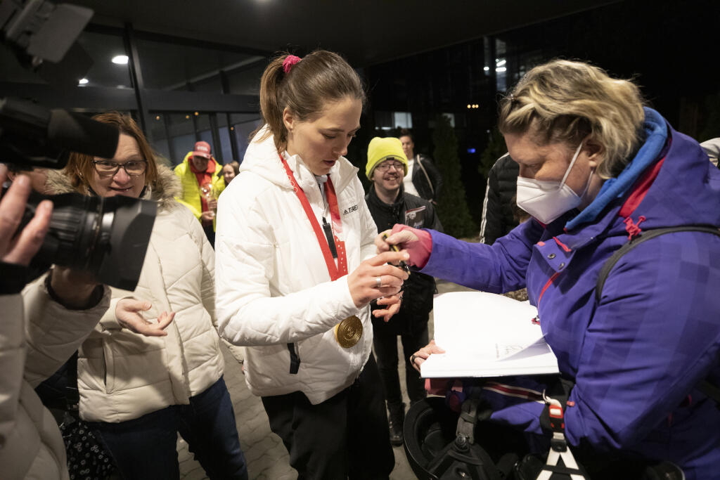 Vlhová sa vrátila po sezóne na Slovensko ako najlepšie zarábajúca lyžiarka vo Svetovom pohári.