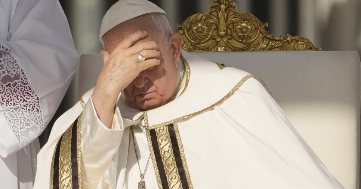 Le pape François a contracté une maladie infectieuse et a annulé le programme