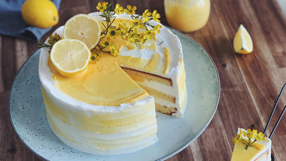 Tvarohová torta s limoncellom.