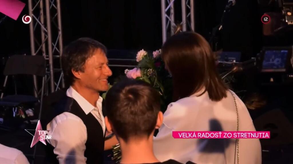 Petra Vlhová sa po skončení koncertu vybozkávala a vyobjímala s Haberom.