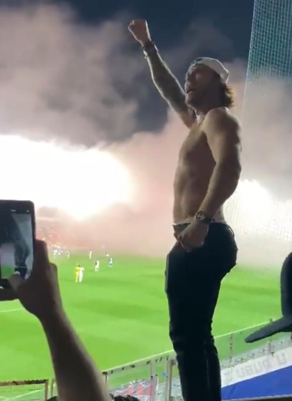 David Pastrňák sa poriadne odviazal.