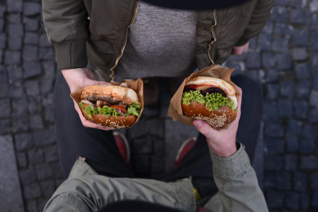 Regal Burger