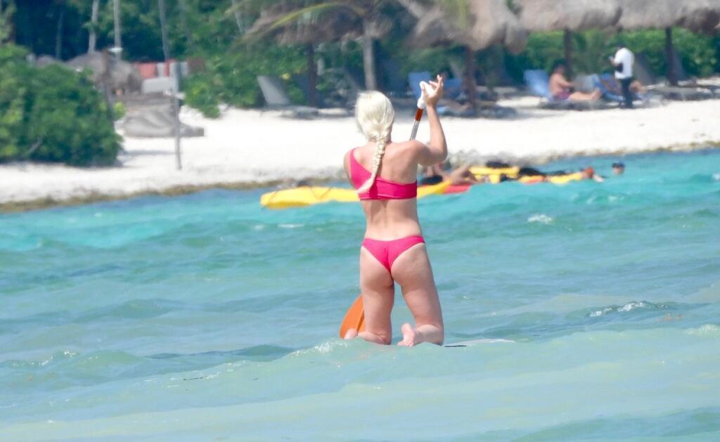 Vonnová predviedla paparazzi aj sexi zadok.