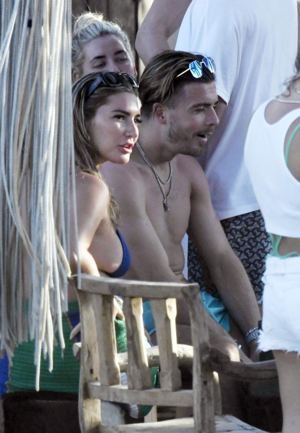 Jack Grealish vyzeral, že už má toho dosť.