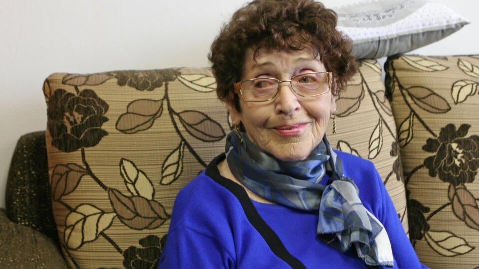 Ruženka Becková (90): Pre židovský pôvod ju cez vojnu vyhodili z prievidzského gymnázia.