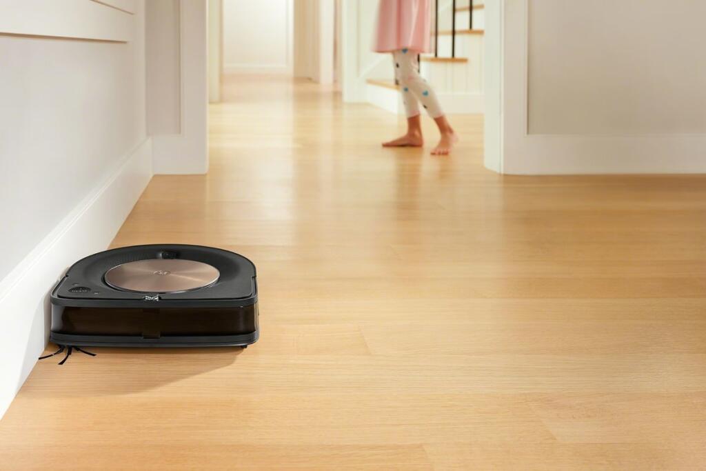 Roomba s9+s navigáciou vSLAM