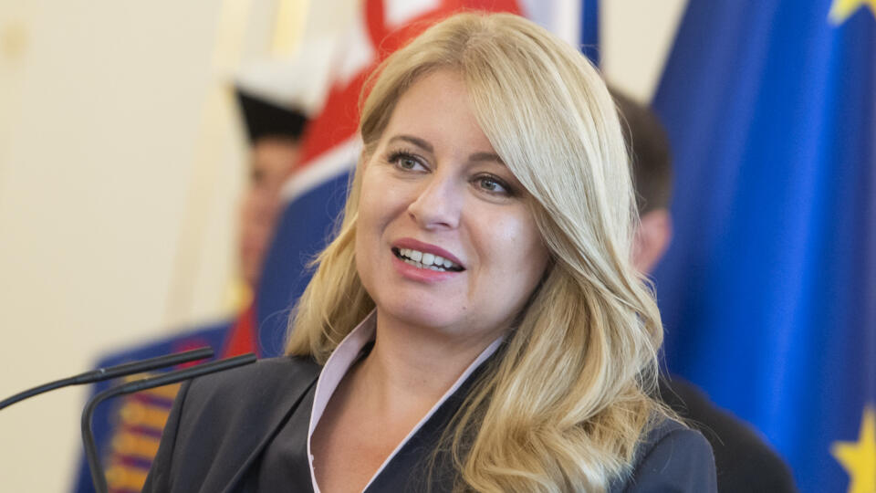 Na snímke prezidentka SR Zuzana Čaputová počas prijatia účastníkov Letnej školy klimatických lídrov vrámci slávnostného ukončenia Letnej školy klimatických lídrov v Bratislave 26. augusta 2022. FOTO TASR - Martin Baumann