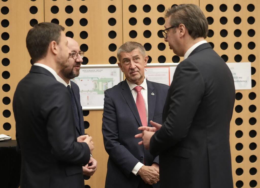 Zľava Eduard Heger, Charles Michel, Andrej Babiš a Aleksandar Vučič na summite.