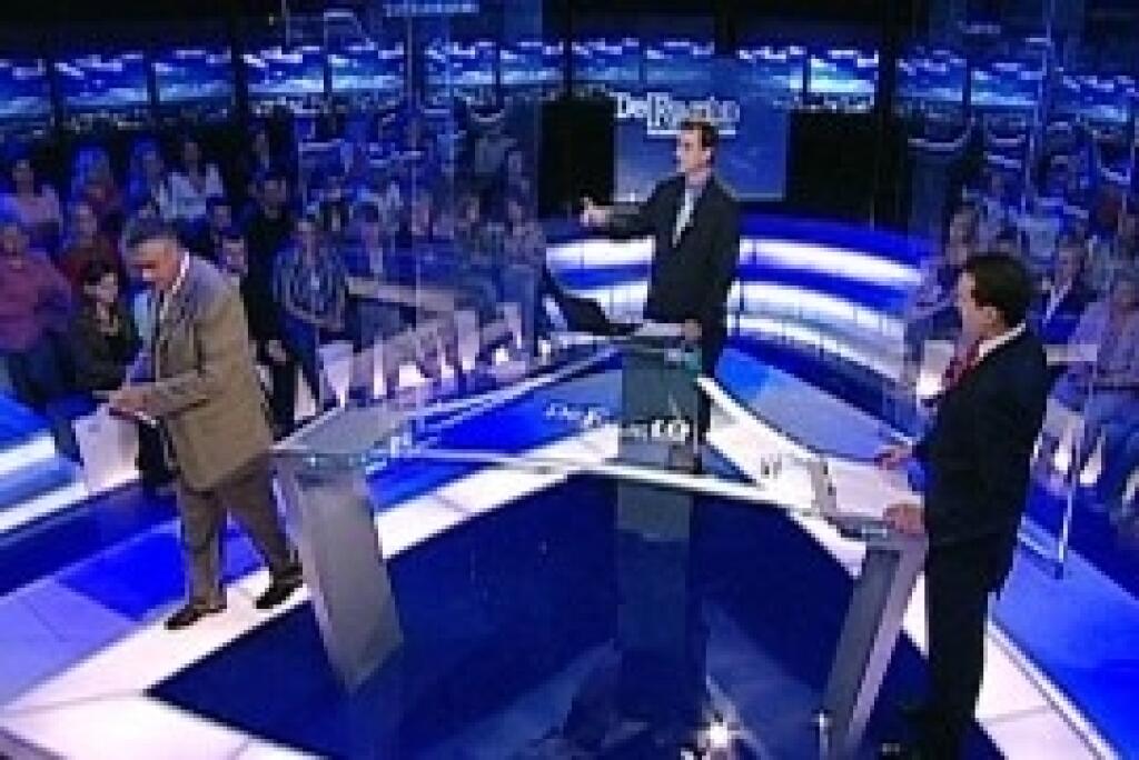 Krajcer odchádza z Joj do politiky, De Facto končí