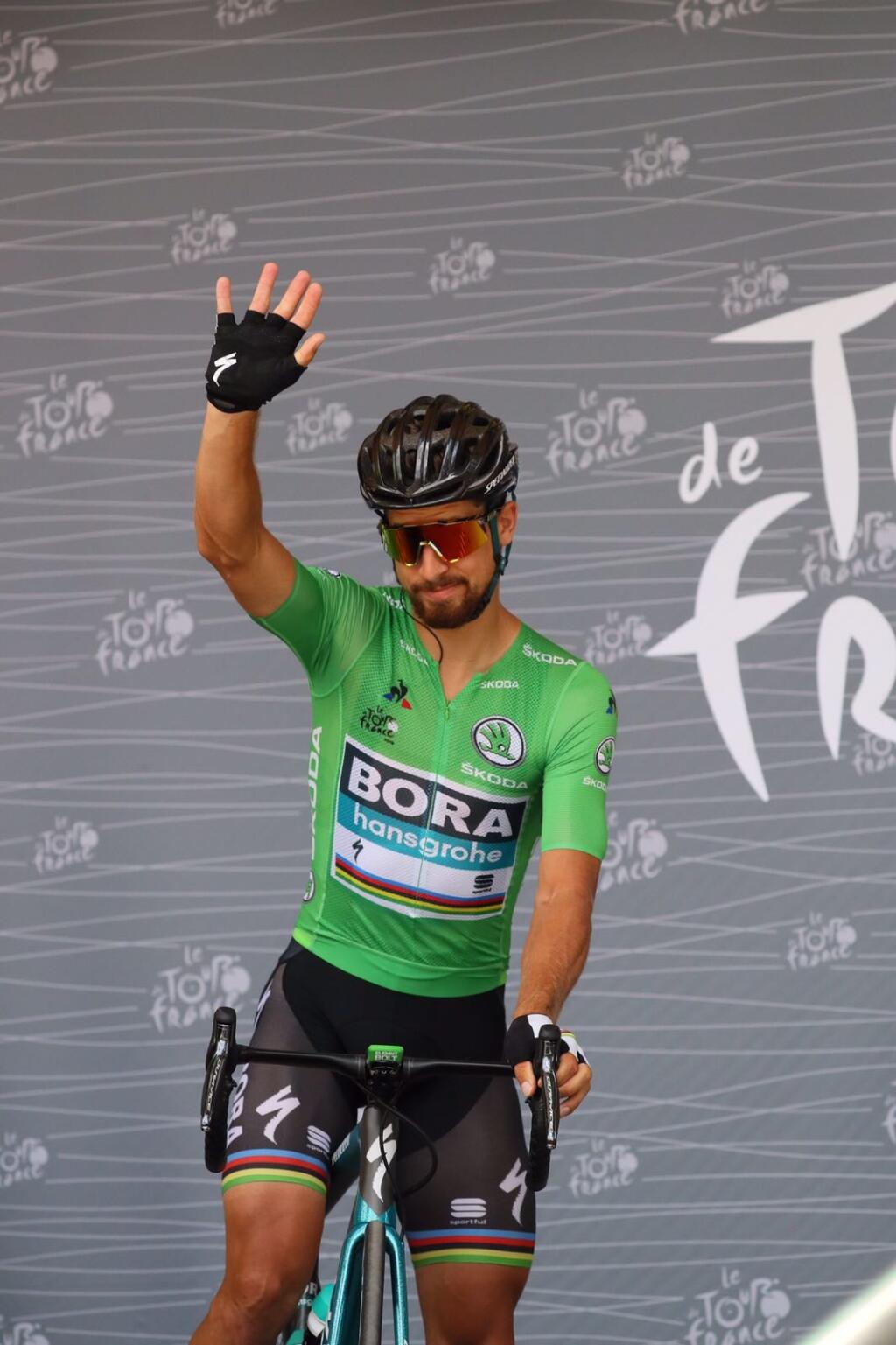 Sagan dokázal z celého šprintu vyvinúť najvyššiu silu, ale v priemere zaostával: priemerná rýchlosť 58,5 km/h, najvyššia rýchlosť 62,8 km/h, priemerná sila 1070W, najvyššia sila 1420W (2 kone).