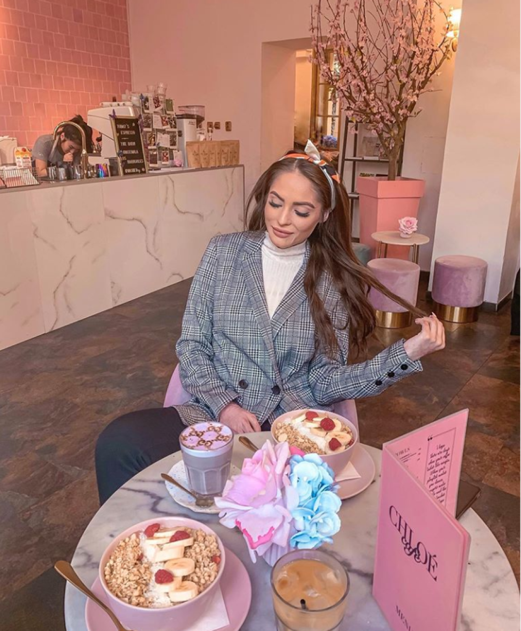 Predviano n DAR EK eskej Influencerky Vyr a DYCH St l 4500 EUR predviano-n-dar-ek-eskej-influencerky-vyr-a-dych-st-l-4500-eur