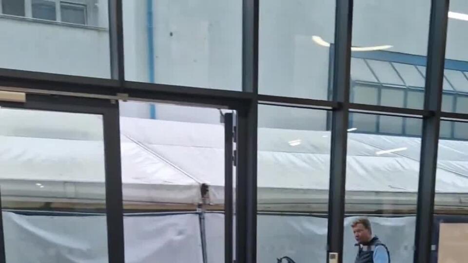 Ivan Kmotrík odpratával vodu na zaplavenom Tehelnom poli