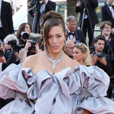 Fashion FIASKO Ashley Graham: Odpadnete, v čom sa dovalila na červený koberec v Cannes!
