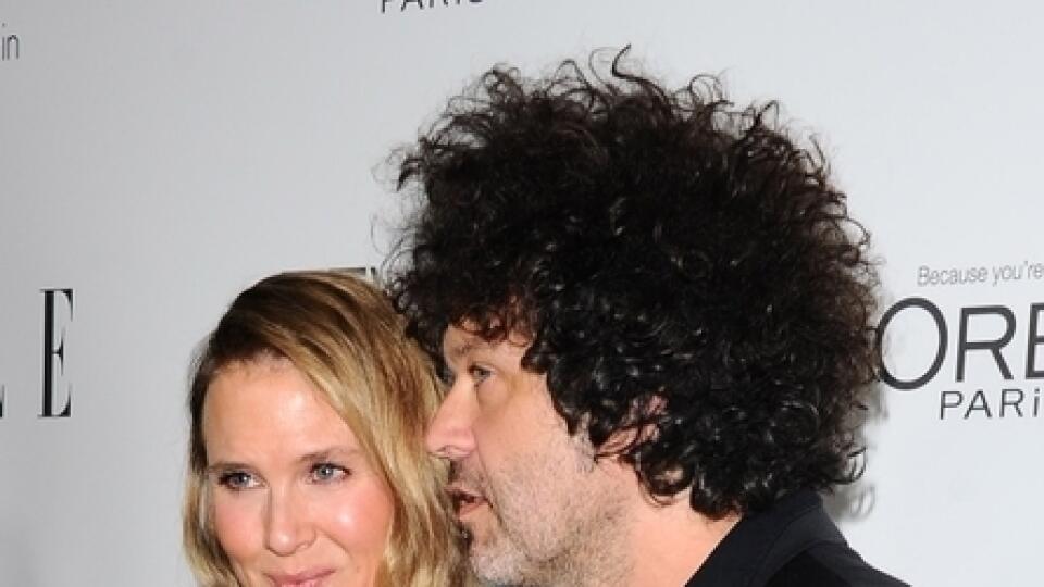 To snáď ani nie je ona! Renée Zellweger má úplne inú tvár To snáď ani nie je ona! Renée Zellweger má úplne inú tvár