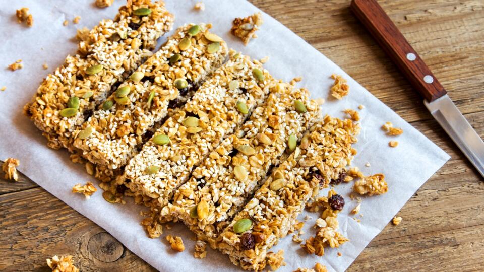 homemade granola bars