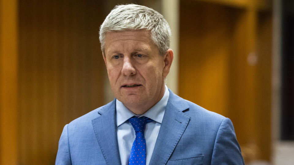 Na snímke minister zdravotníctva SR Vladimír Lengvarský (nominant OĽANO počas tlačového brífingu po skončení rokovania medzi Lekárskym odborovým združením (LOZ) a vládou SR v Bratislave v pondelok 21. novembra 2022. FOTO TASR - Jaroslav Novák