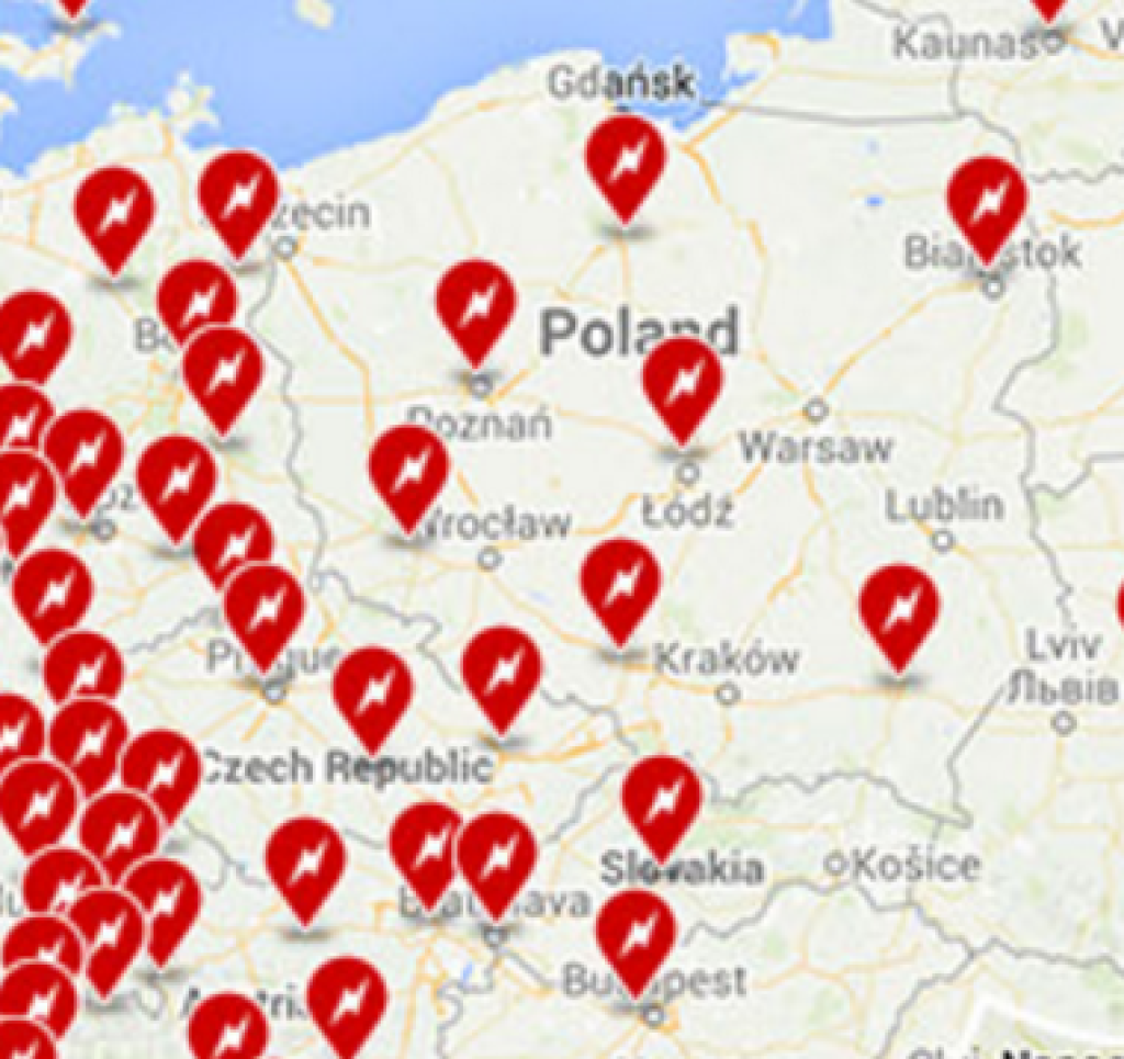 Tesla má pri Zvolene Supercharger nabíjačky. Otvorí ich už v januári