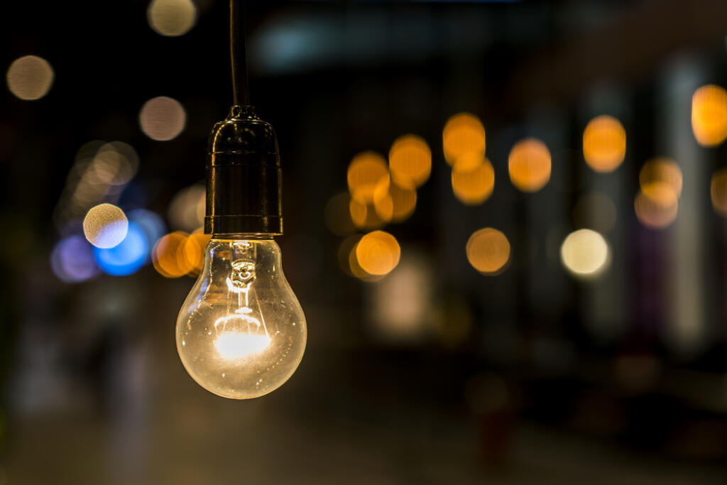 Old,Light,Bulb