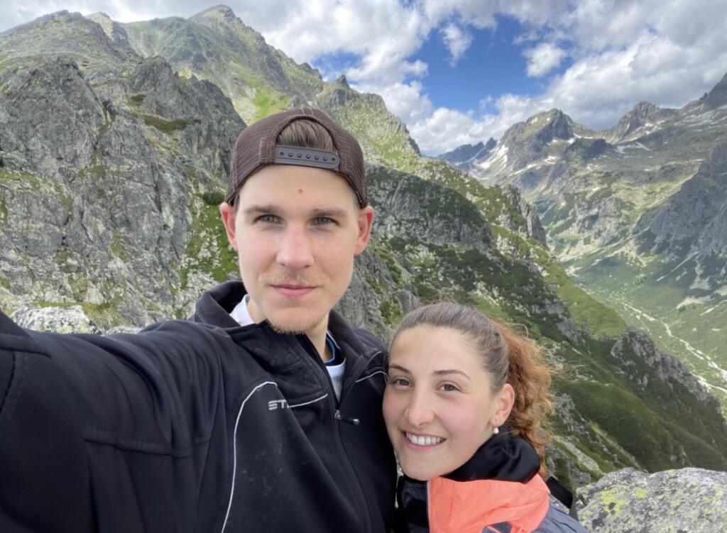 Kristína s manželom Adamom na dovolenke v Tatrách