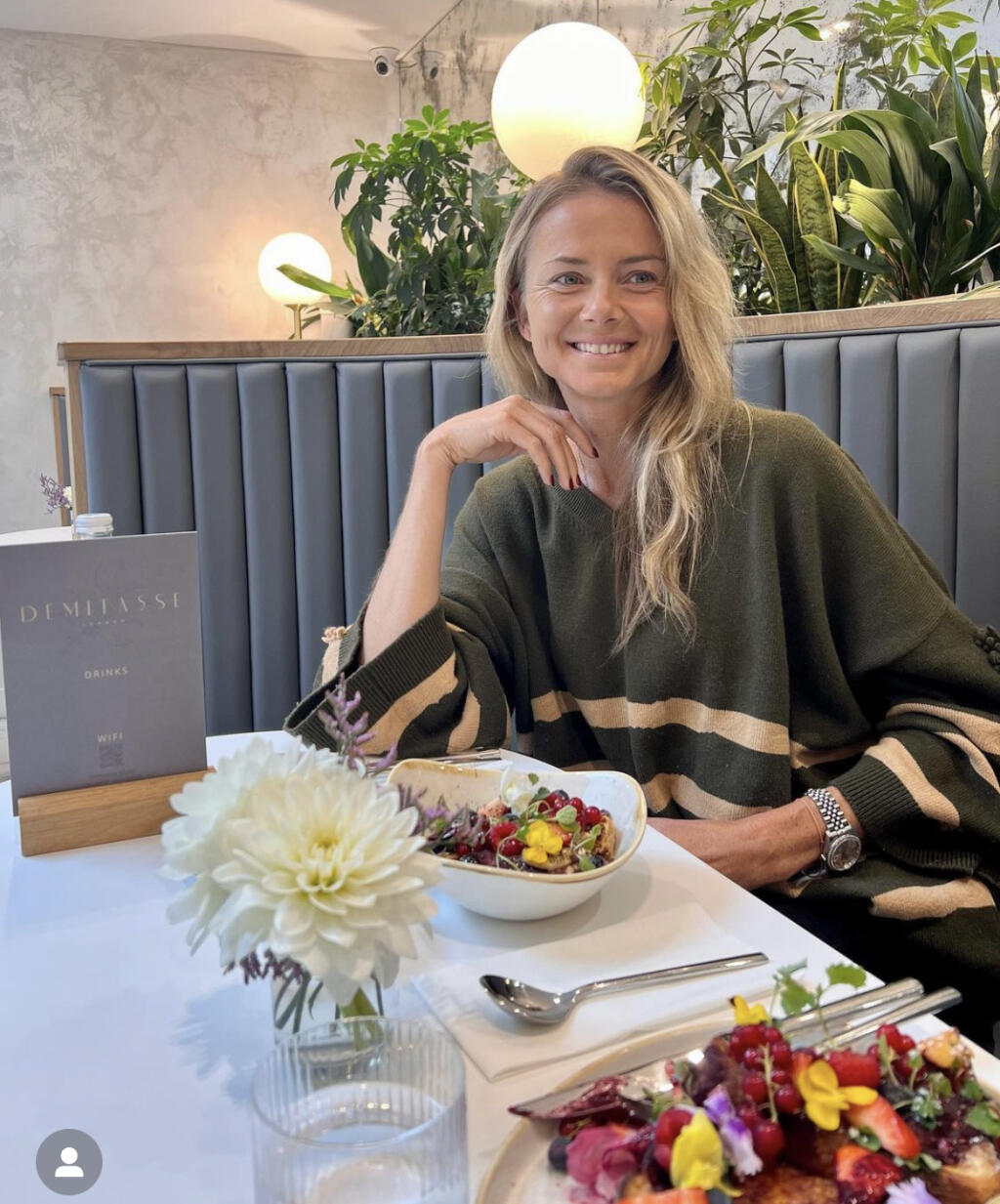 Hantuchová nechábala ani na Wimbledone, na ktorom pútala pozornosť skôr ohromujúcim sexappelom, ako otázkami.