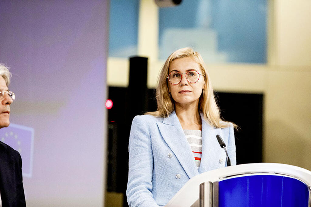 Kadri Simsonová