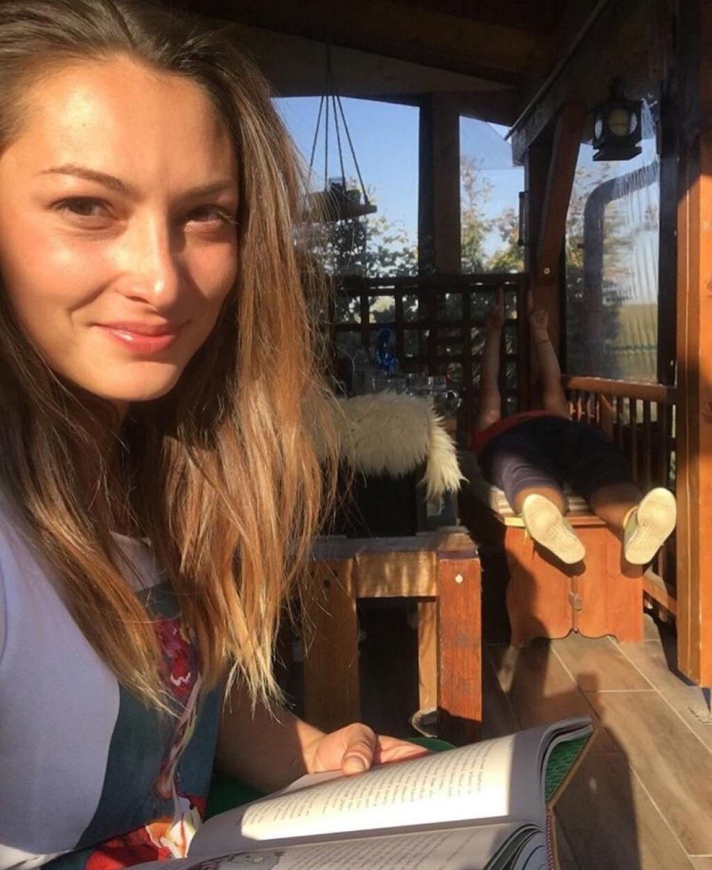 Doháňa zameškané: „Teraz fakt veľa čítam,“ hovorí Zázrivcová.