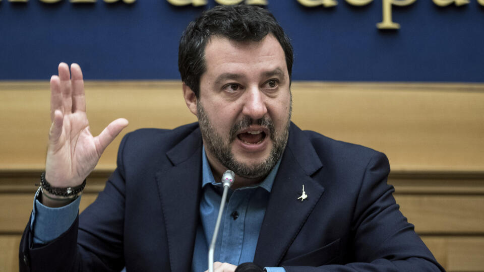 MIK 19 Rím - Na snímke je šéf strany Liga severu Matteo Salvini počas tlačovej konferencie v Poslaneckej snemovni v Ríme 3. marca 2020. FOTO TASR/AP
Leader of The League party, Matteo Salvini, meets the media during a news conference at the chamber of deputies in Rome, Tuesday, March 3, 2020. (Roberto Monaldo/LaPresse via AP)