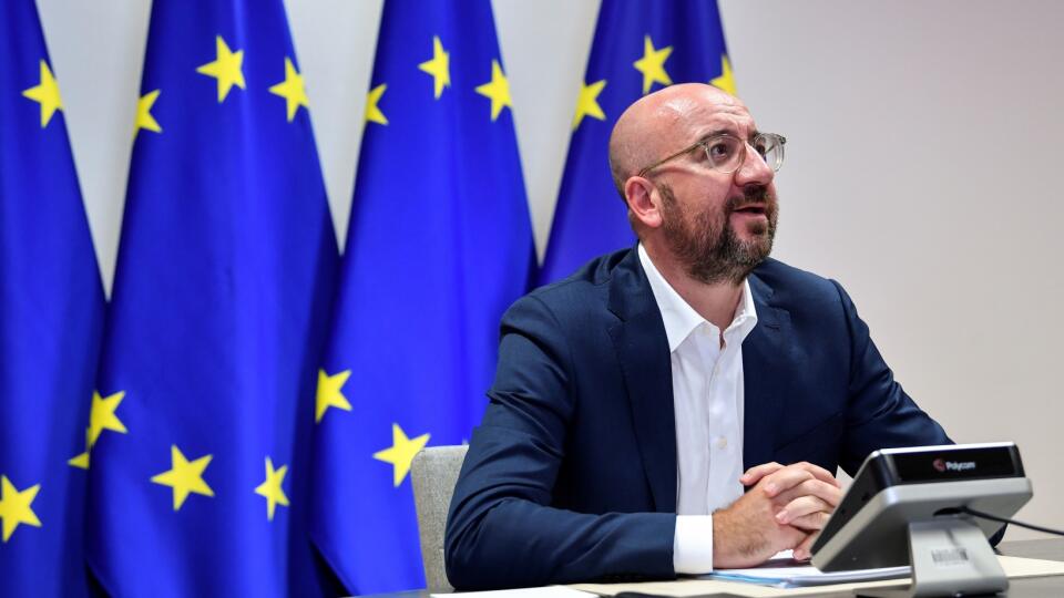 EBE 31 Brusel - Na snímke predseda Európskej rady Charles Michel počas videokonferencie tripartity sociálneho samitu pre rast a zamestnanosť v budove Rady EÚ v Bruseli v utorok 23. júna 2020. FOTO TASR/AP
European Council President Charles Michel speaks with attendees on screen during a Tripartite Social Summit videoconference meeting for Growth and Employment at the EU Council building in Brussels, Tuesday, June 23, 2020. (John Thys, Pool Photo via AP)