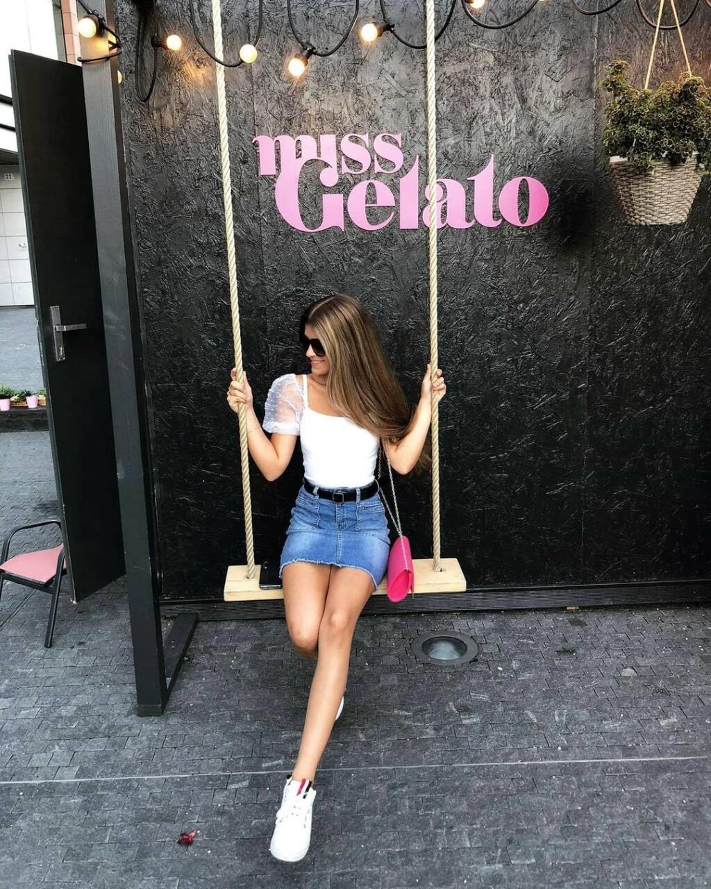 Vanessa Sarkozi