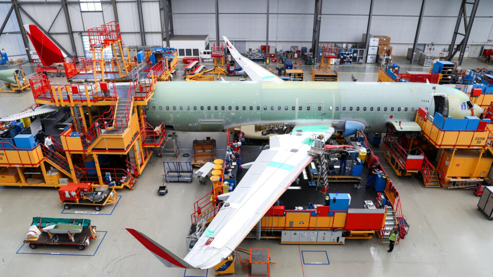 montáž lietadlo Airbus A320